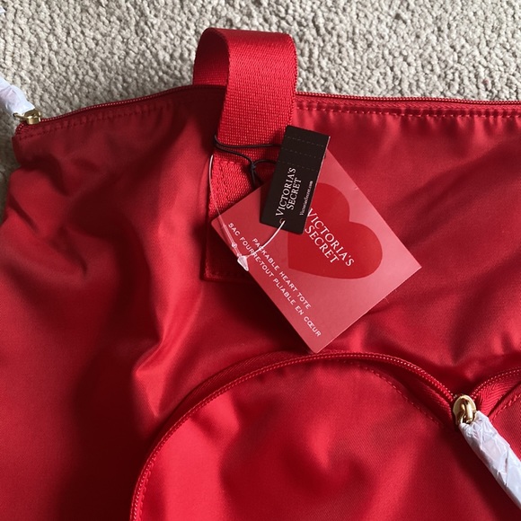 Brand New Red Heart Foldable Tote Bag - Picture 3 of 5
